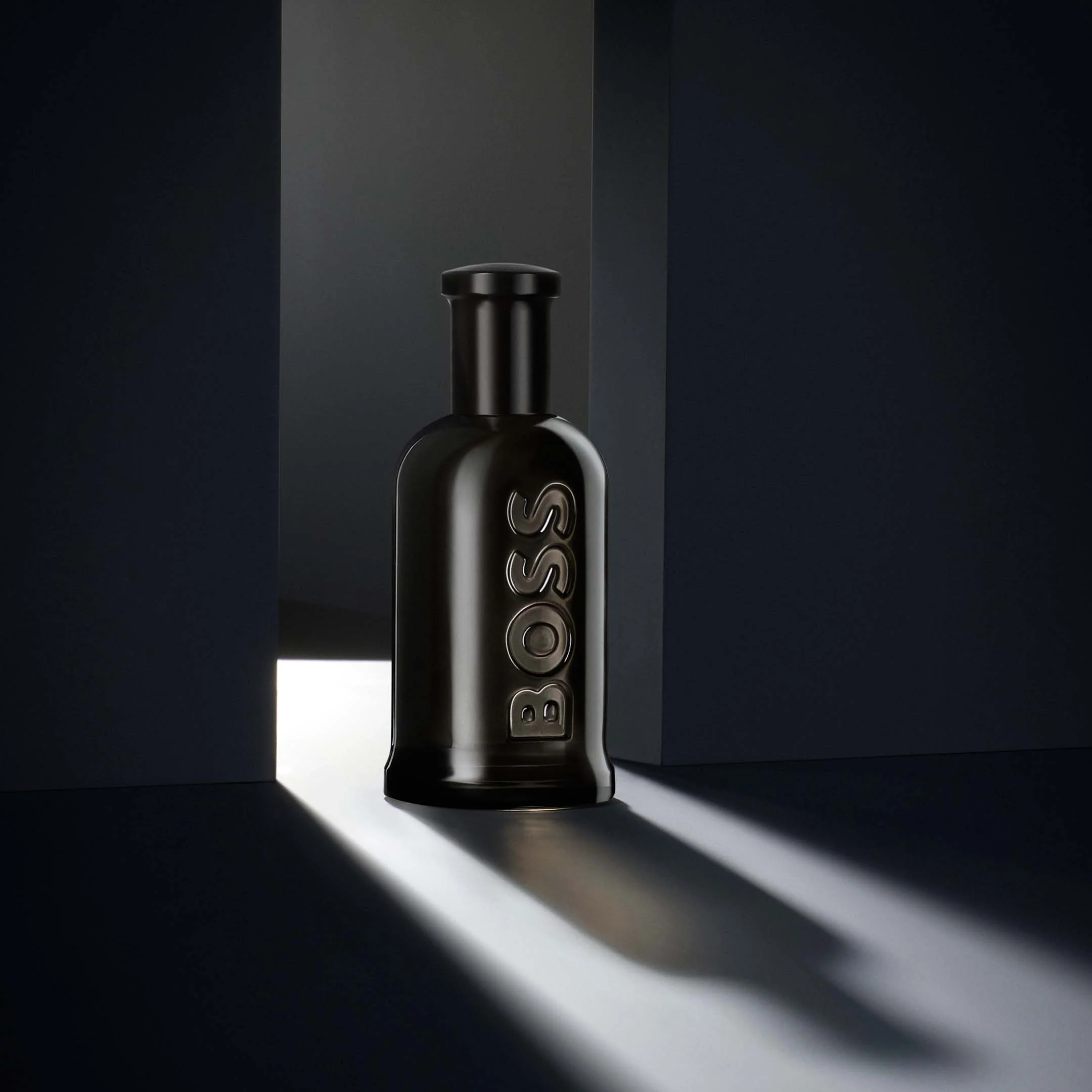 Boss Bottled Parfum For Men - Image 4