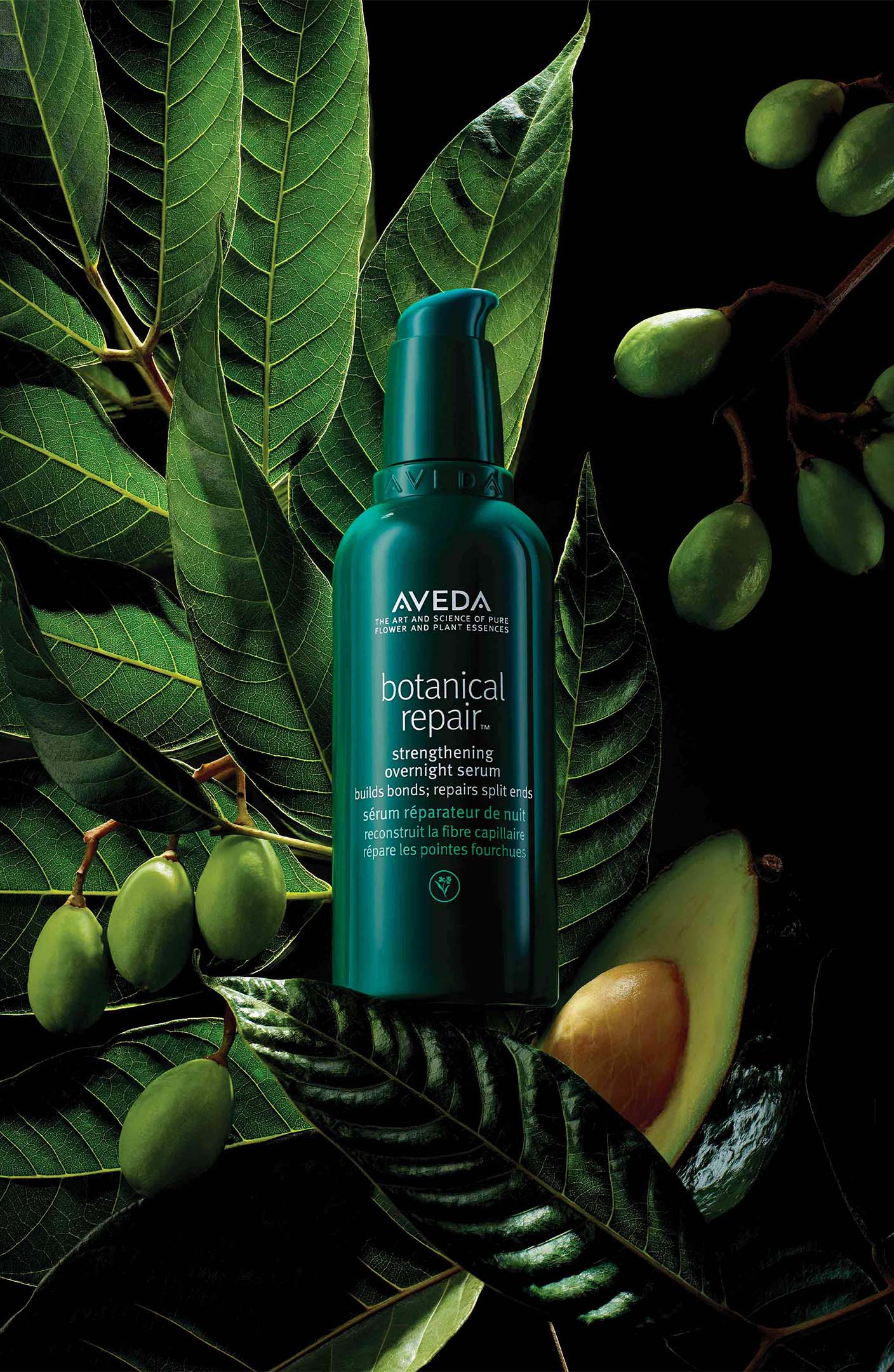 Botanical Repair™ Strengthening Overnight Serum - Image 4