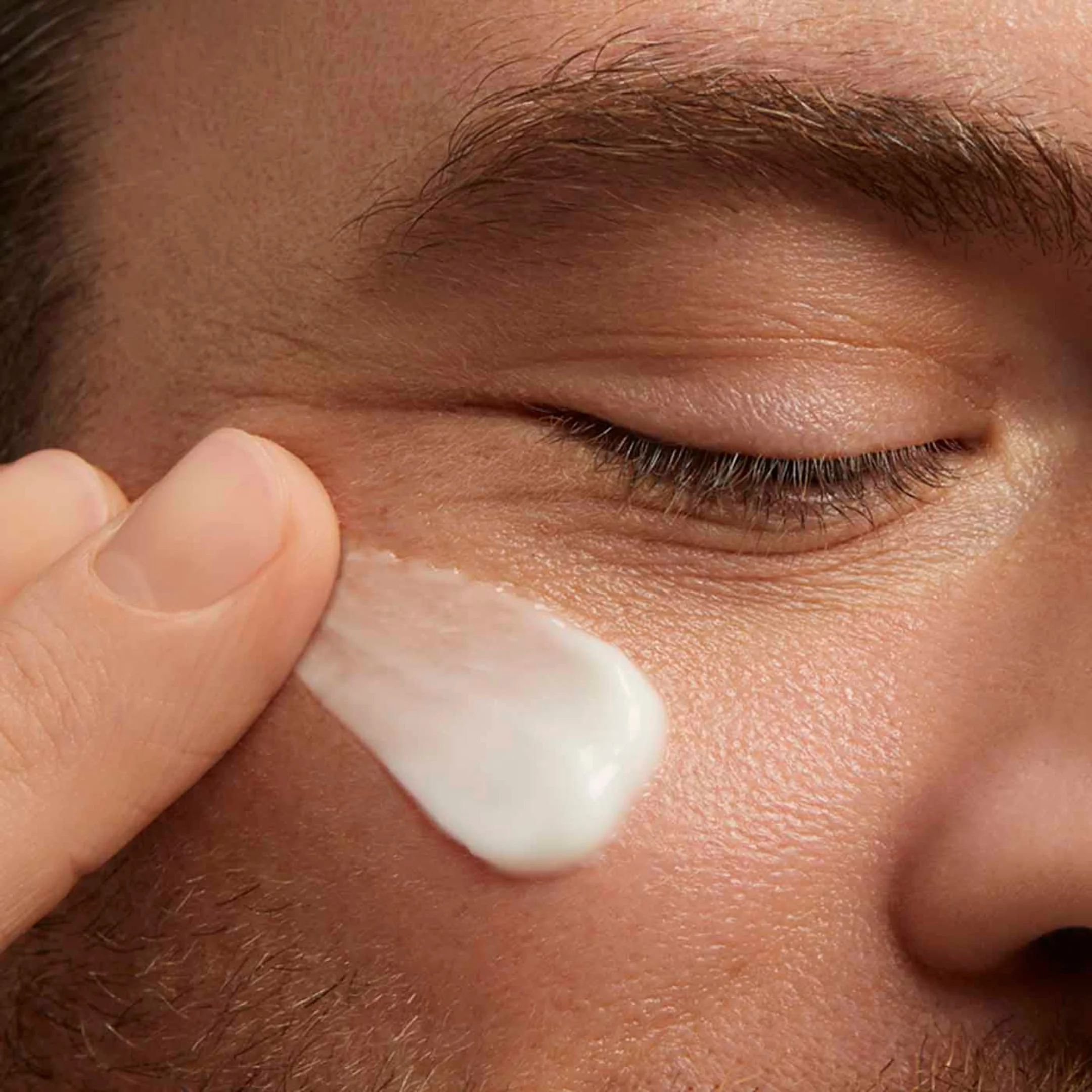 ClarinsMen Wrinkle-Smoothing & Firming Care - Image 3