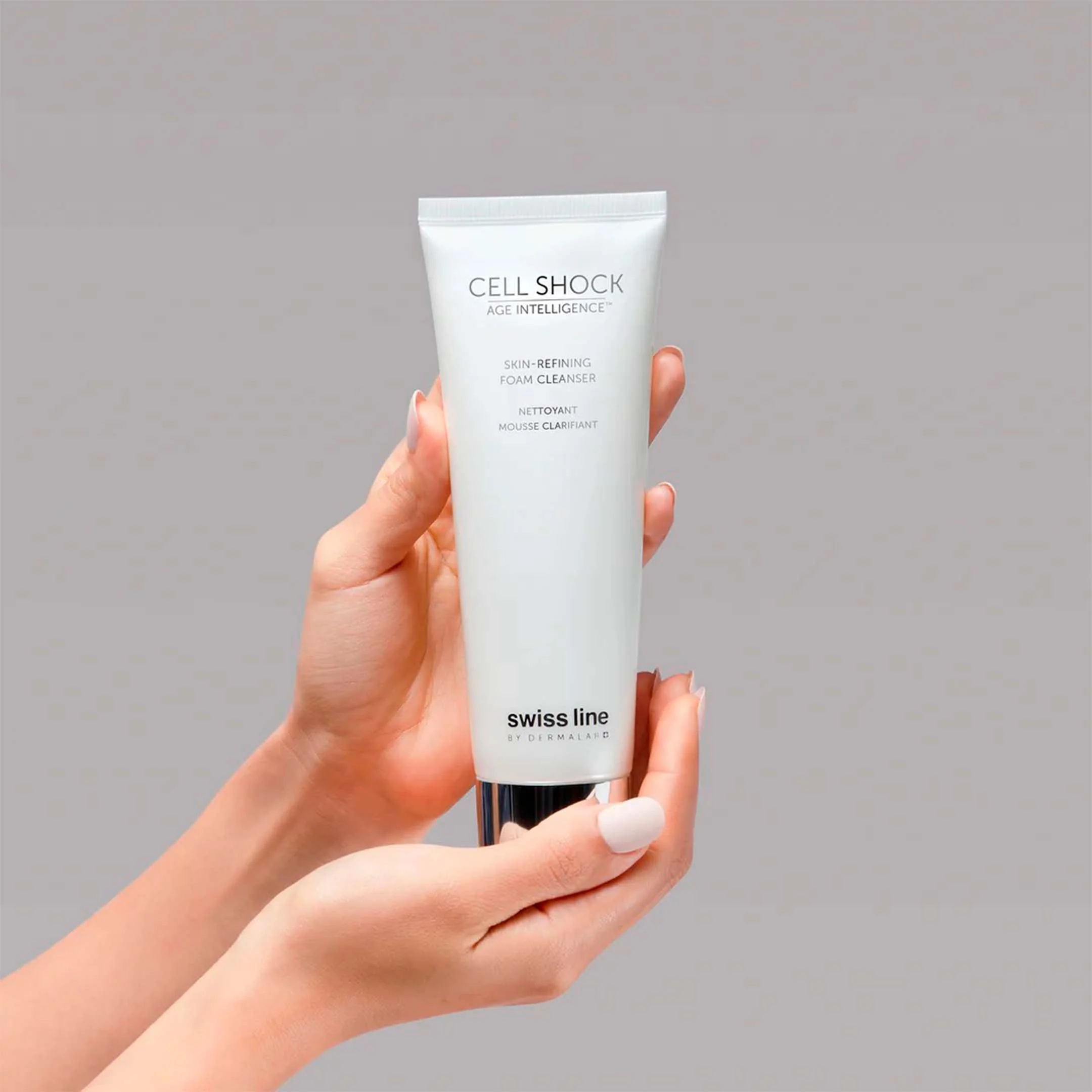 CS AI Skin-Refining Foam Cleanser - Image 3