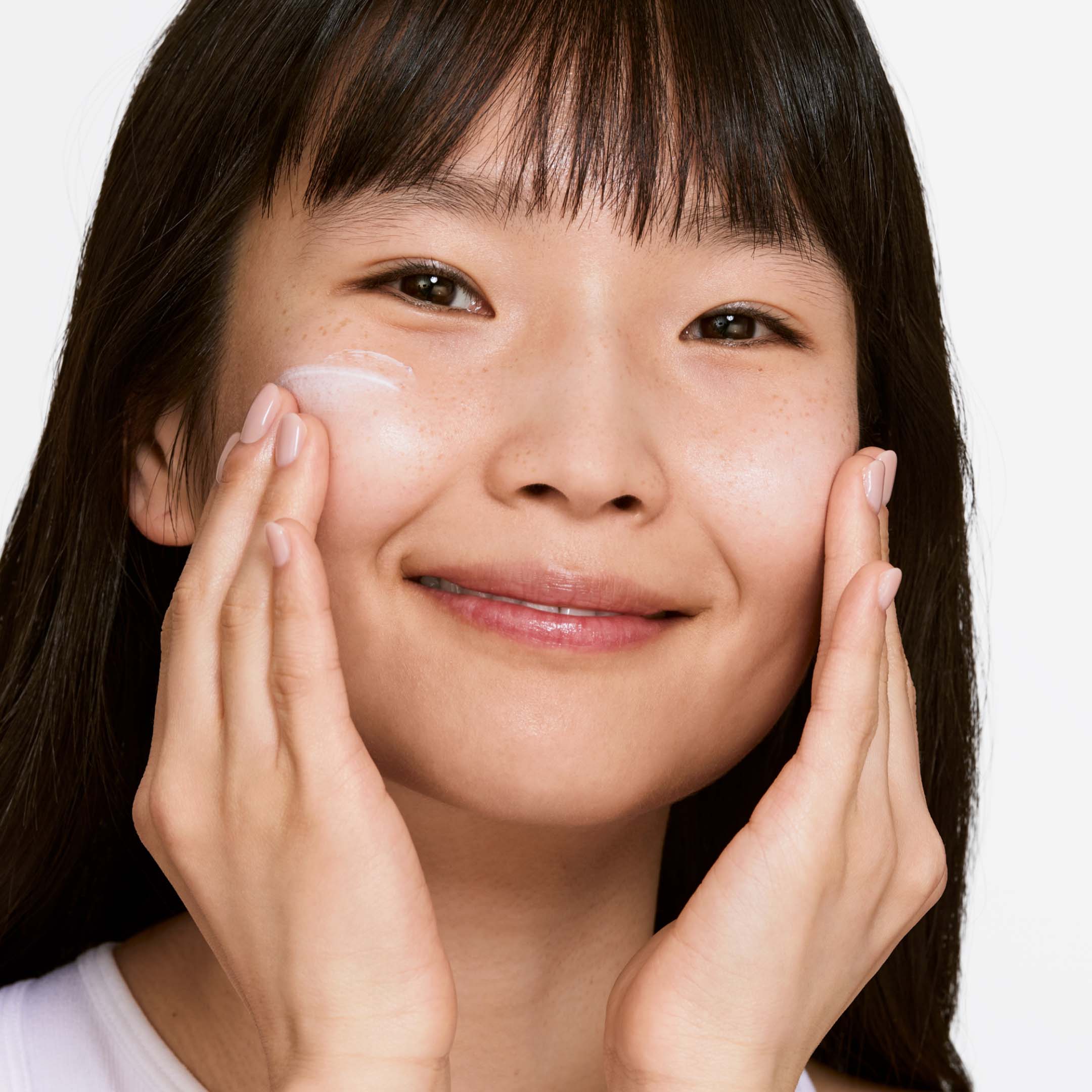 MOISTURE SURGE EYE™ 96-HOUR HYDRO-FILLER CONCENTRATE 15 ML - Image 4