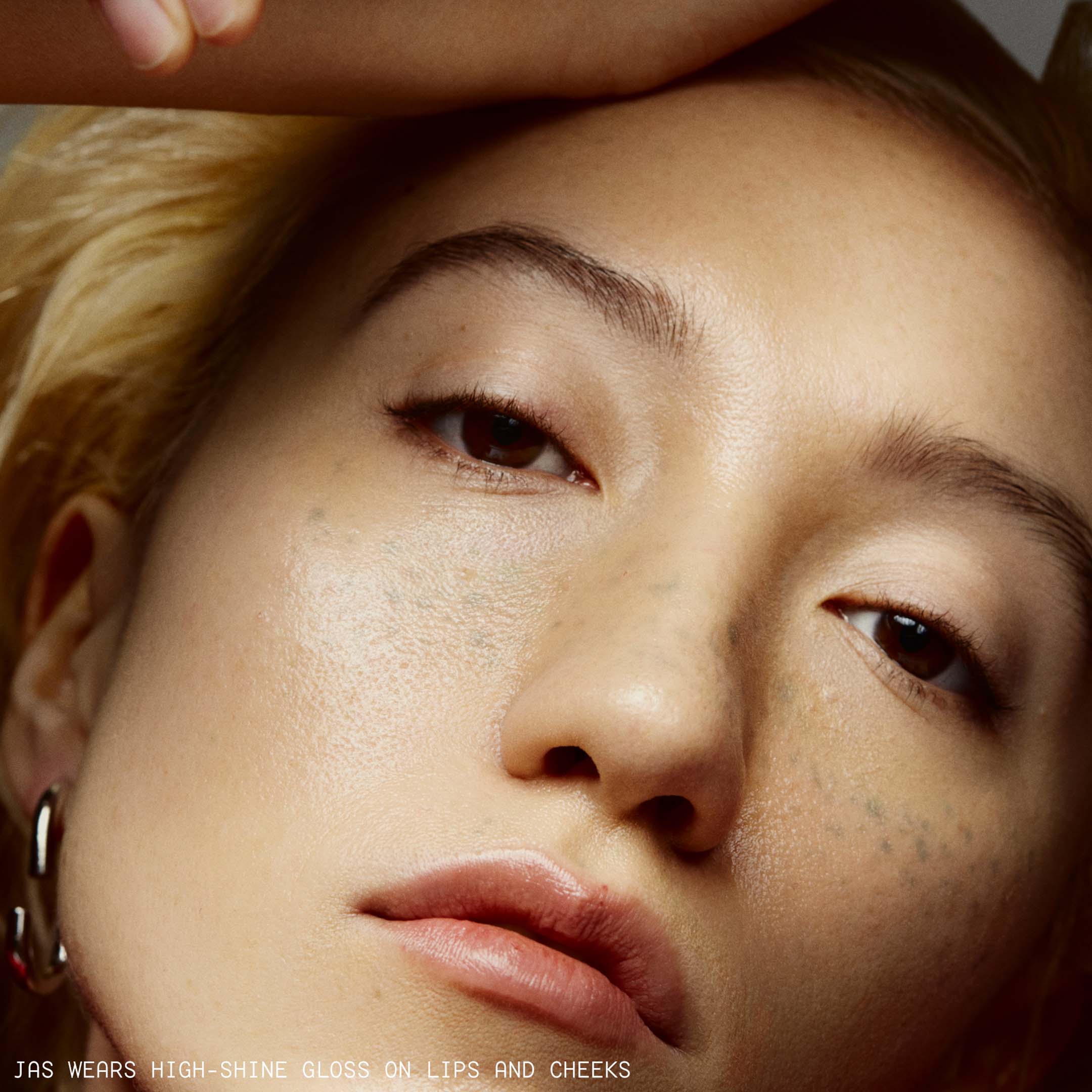 High Shine Gloss - Image 3