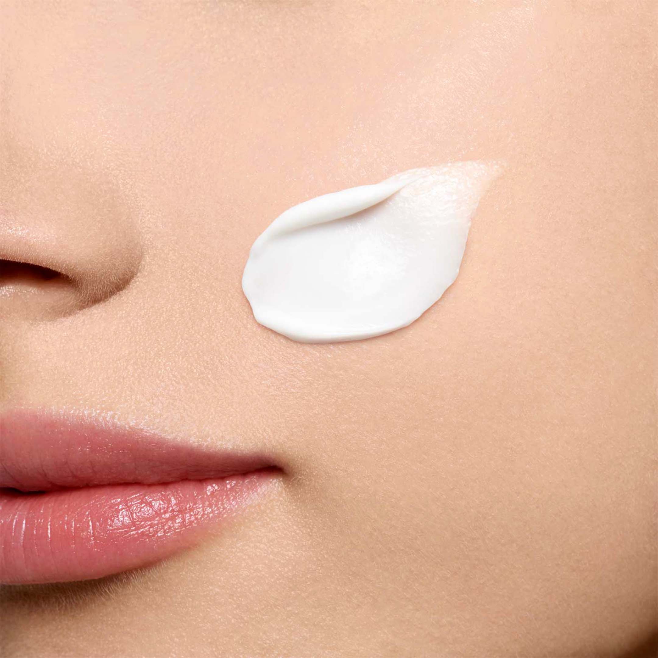 Hydra-Essentiel [HA²] Silky Cream - Image 3