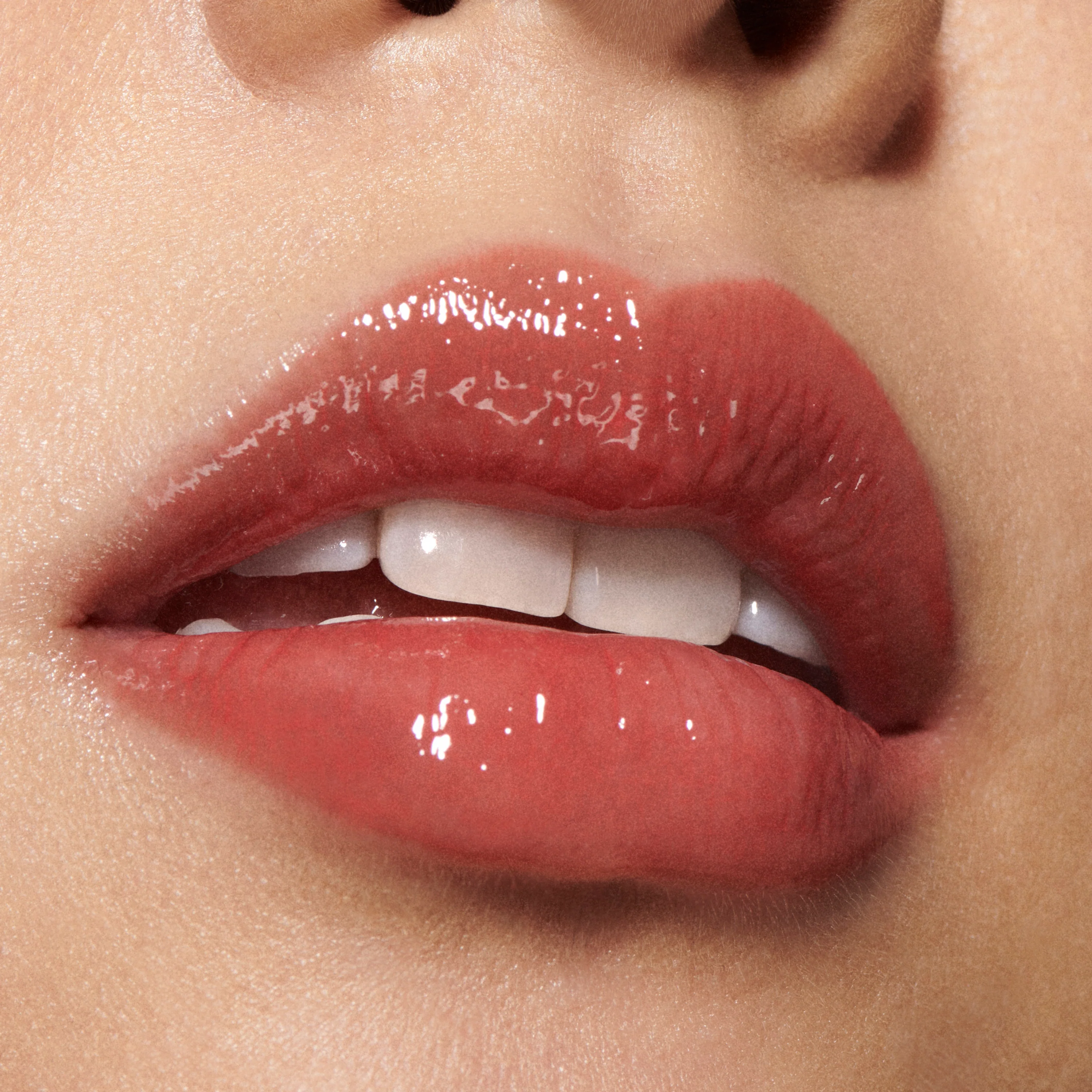 LIPGLASS AIR NON-STICKY GLOSS SPRITZ - Image 3