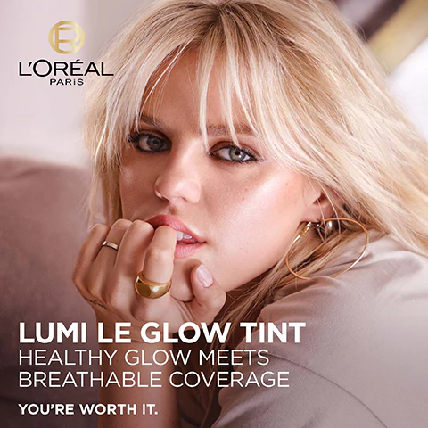 L'Oréal Paris Lumi Le Glow Tint, Glowy Skin Tint Foundation, Lightweight Buildable Coverage, Hydrating Formula, 25 ml - Image 3