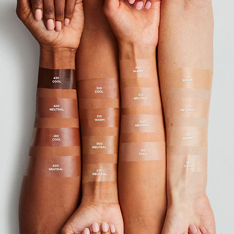 L'Oréal Paris Lumi Le Glow Tint, Glowy Skin Tint Foundation, Lightweight Buildable Coverage, Hydrating Formula, 25 ml - Image 4