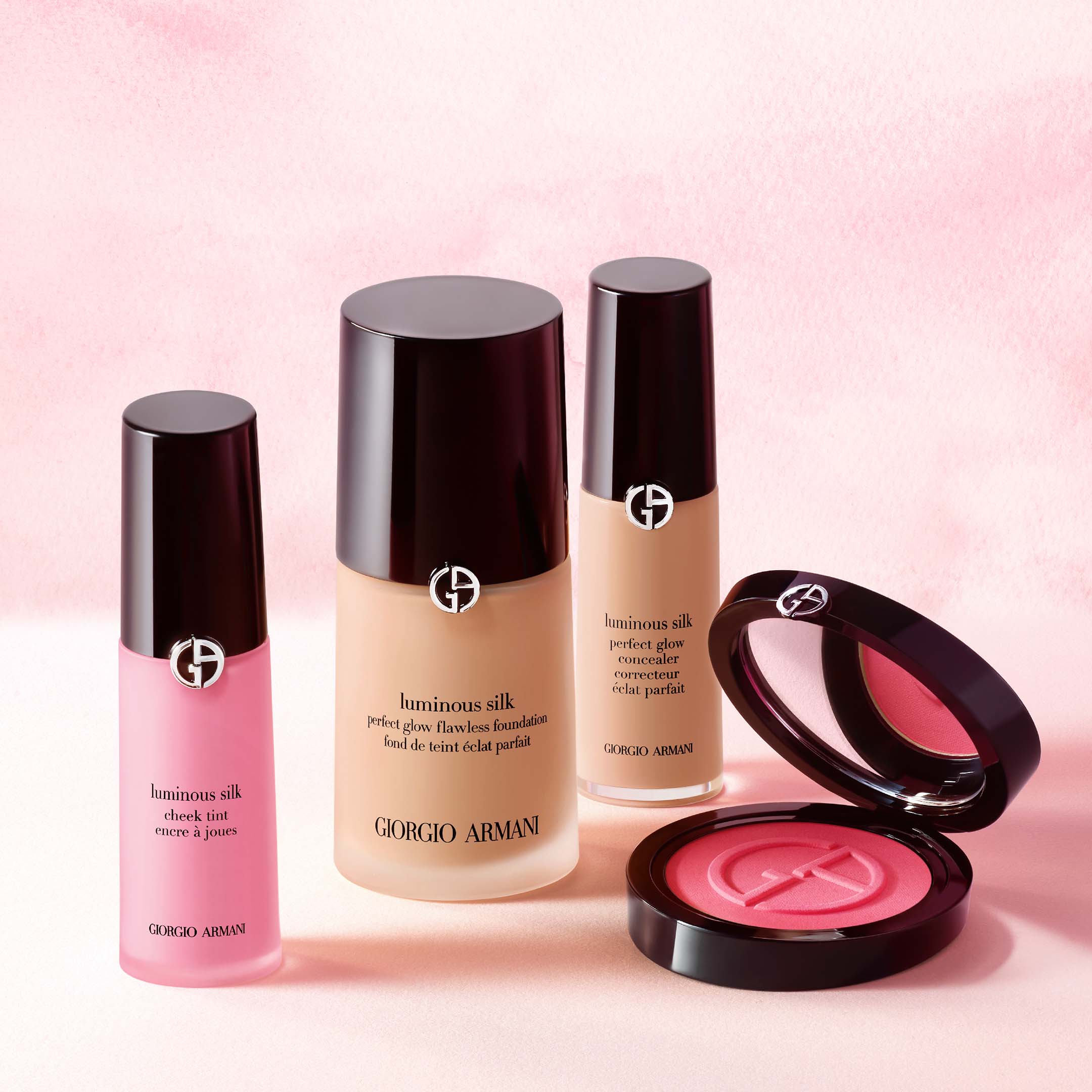 Luminous Silk Glow Blush - Image 7