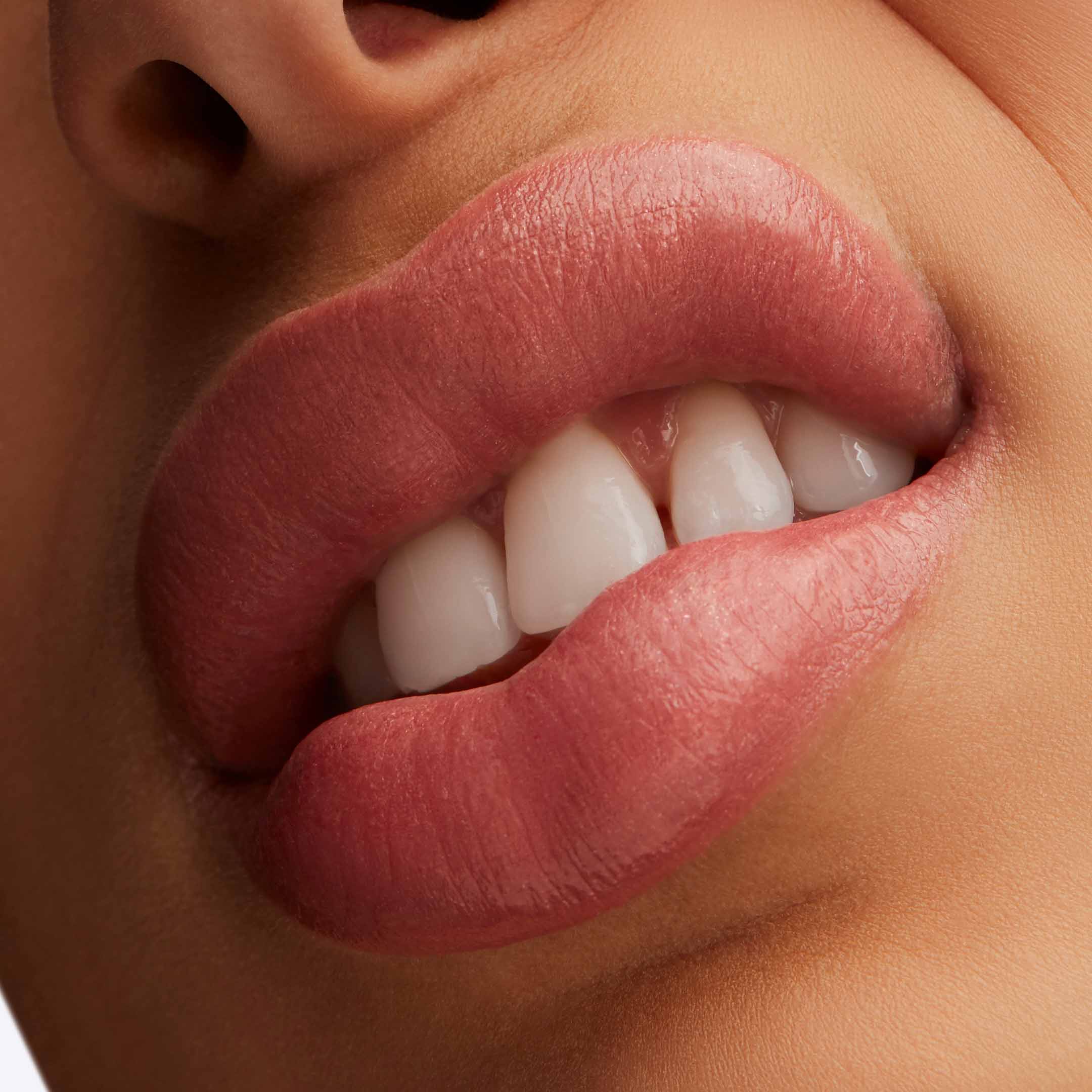 Lustreglass Lipstick - Image 5