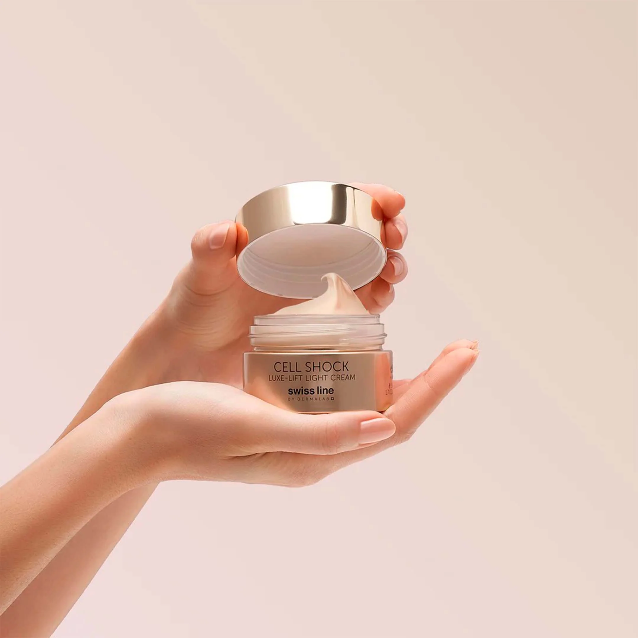 Luxe-Lift Light Cream - Image 3