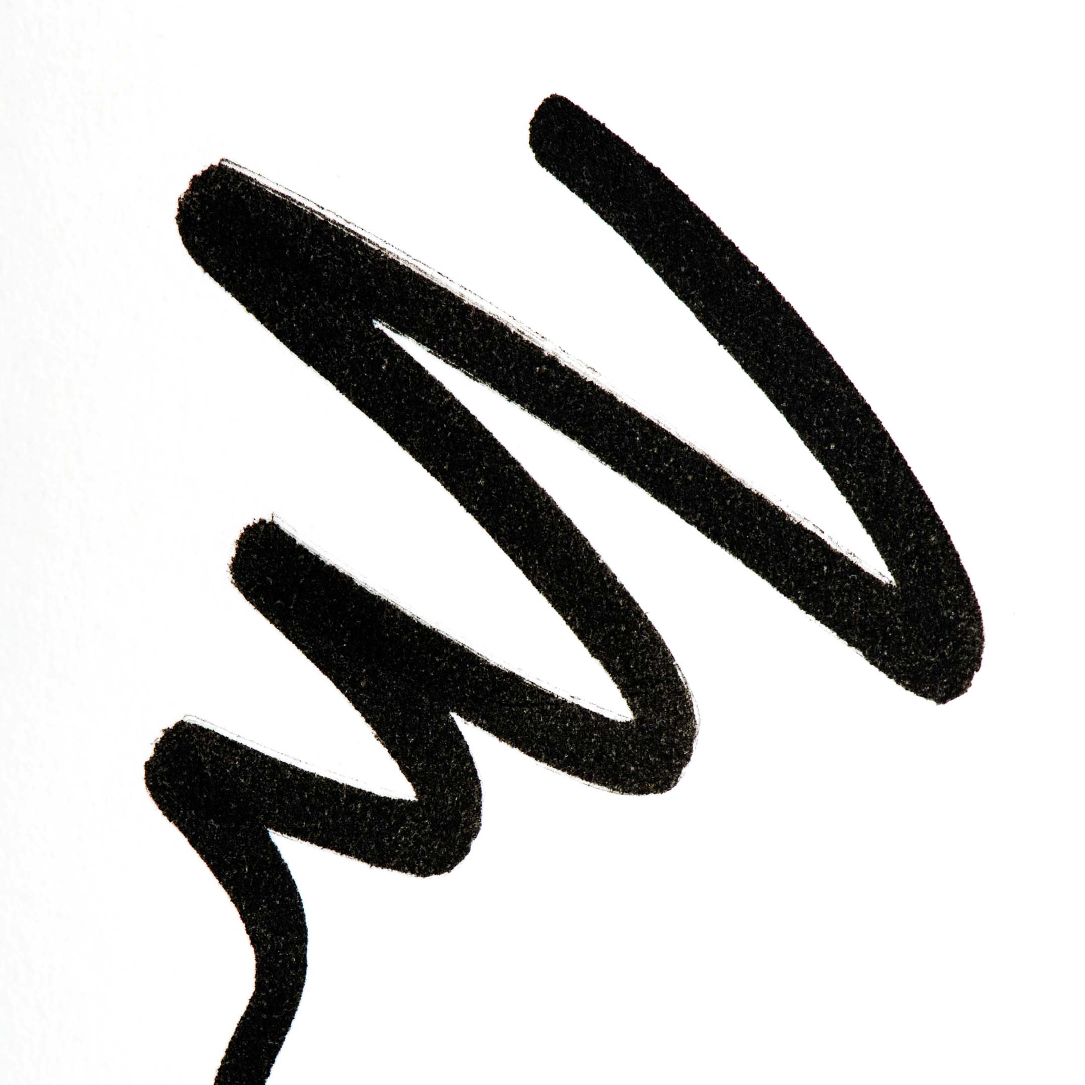 MY GO TO LINER IN BLACK - Image 2