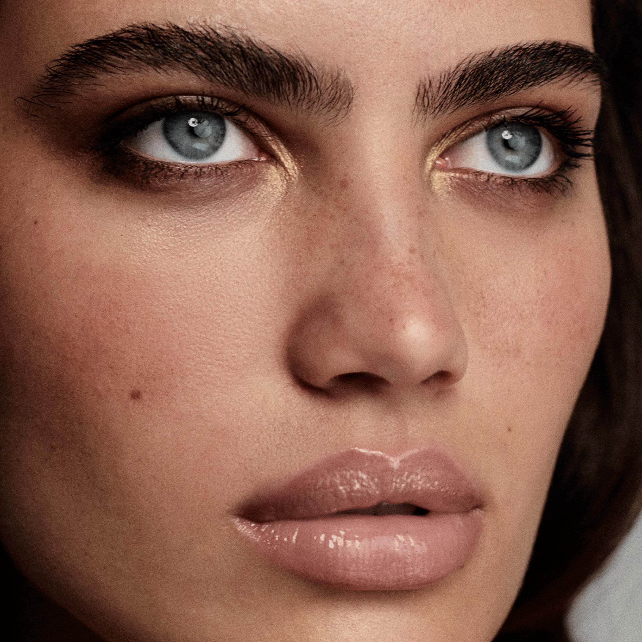 Posh Gloss - Image 2