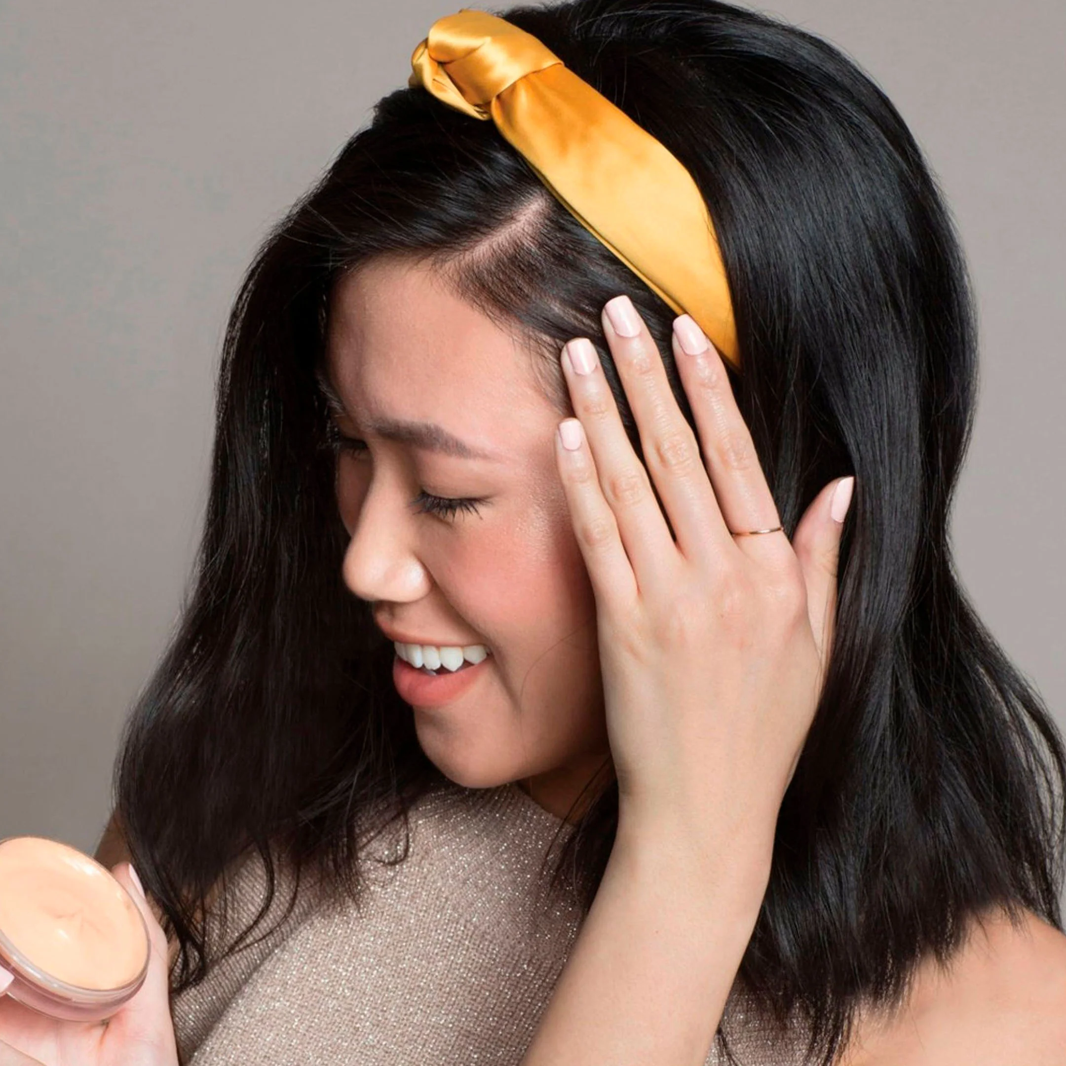 Rahua Smoothing Hair Balm - Image 5