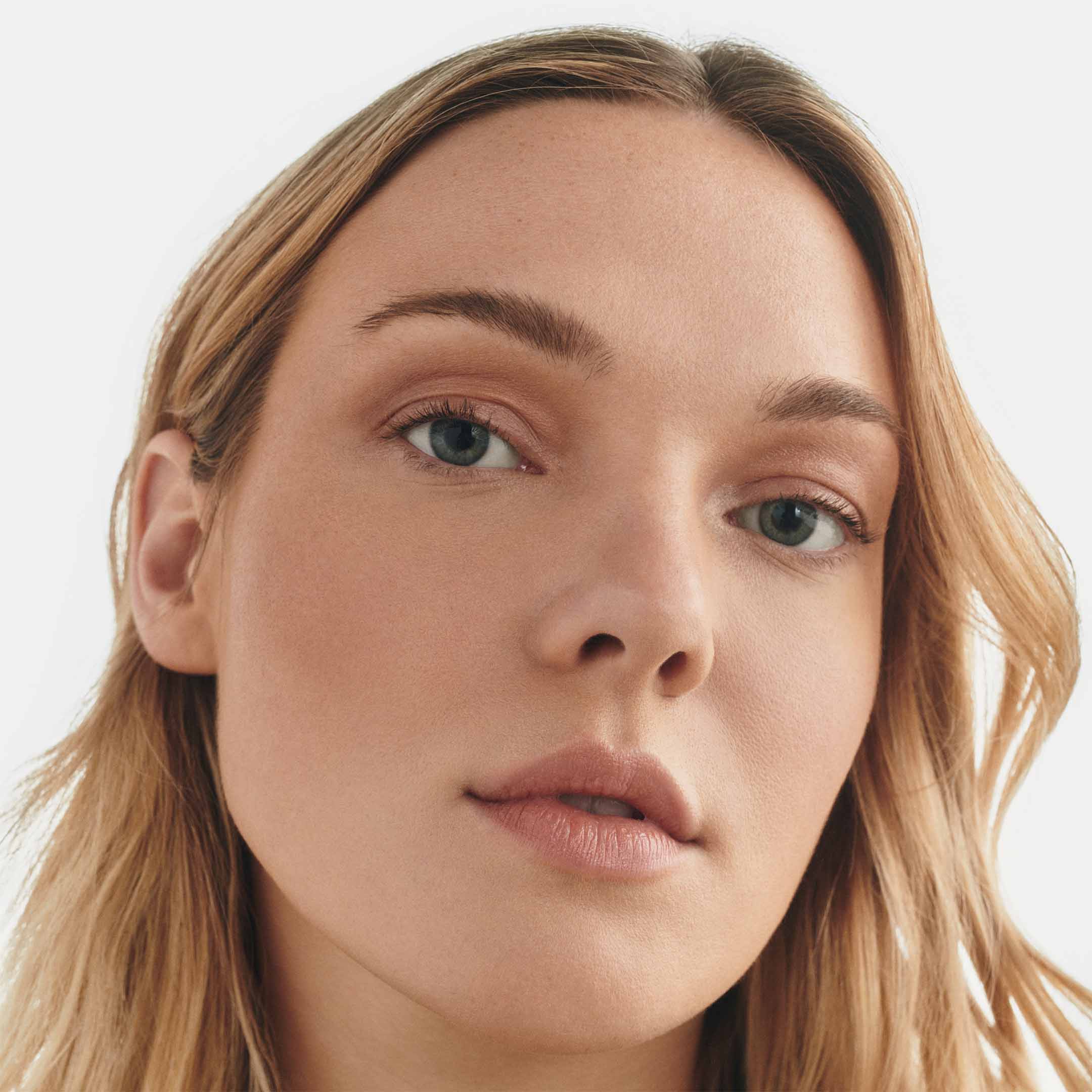 Studio Fix Fluid SPF 15 - Image 3
