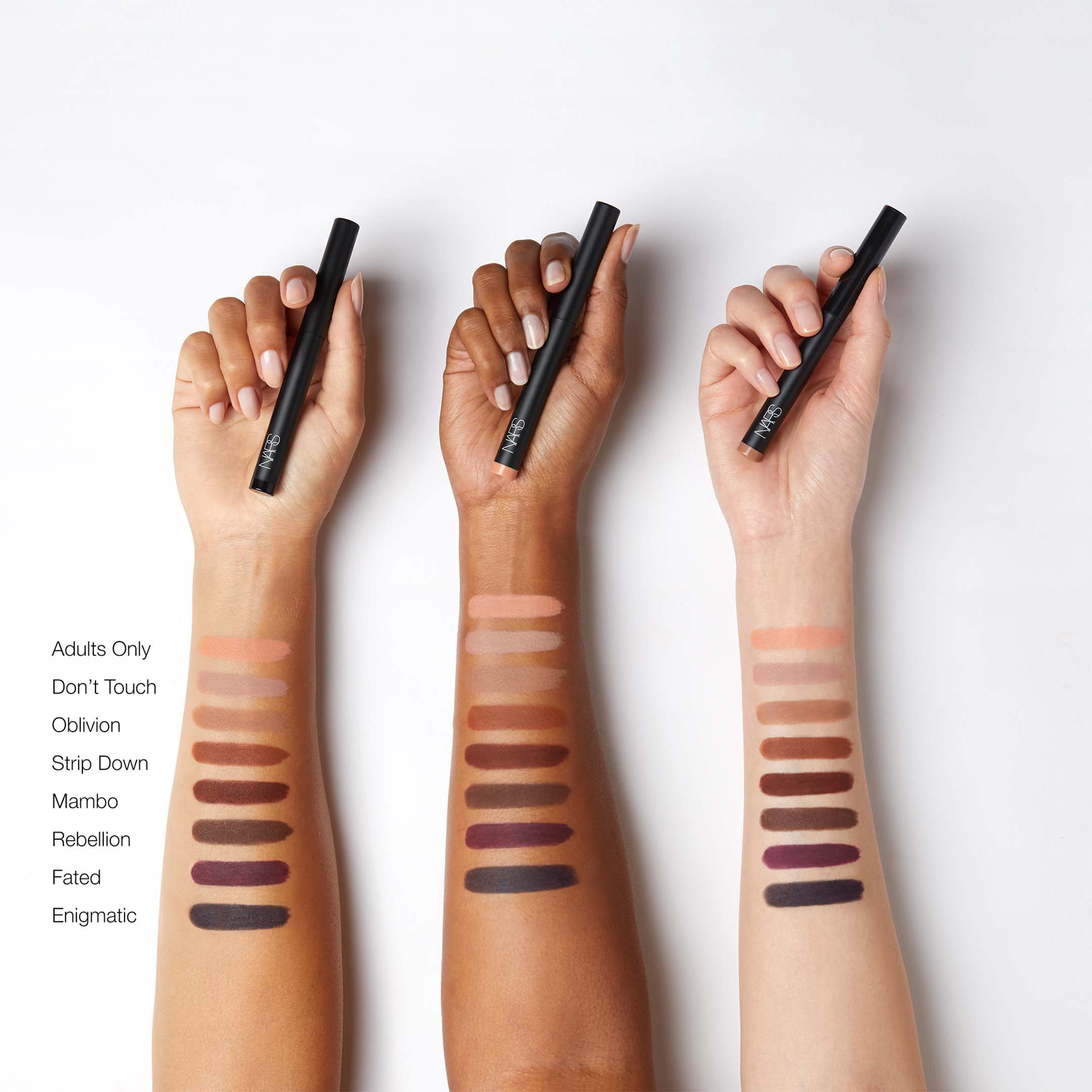 Total Seduction Eyeshadow Stick - Image 4