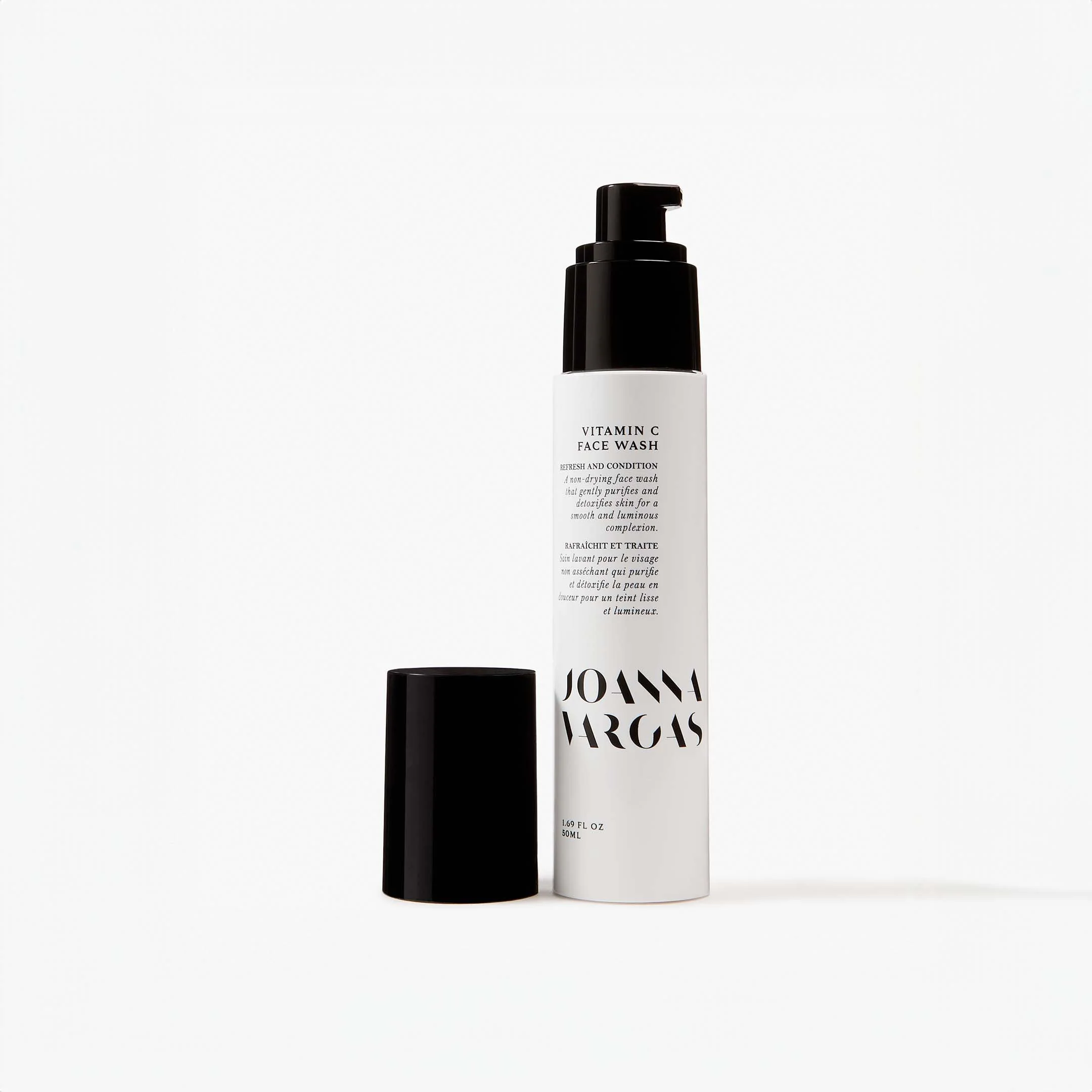 Vitamin C Face Wash - Image 3